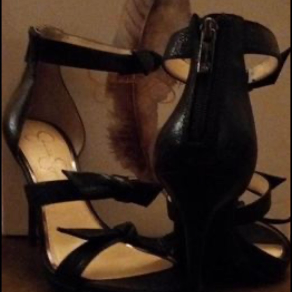 Jessica Simpson stiletto